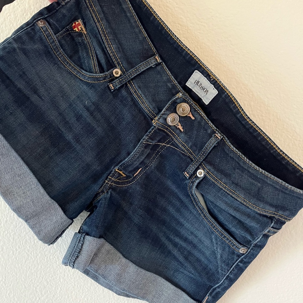 Cuffed, low rise Hudson Jean shorts in dark denim material! BARELY worn!!